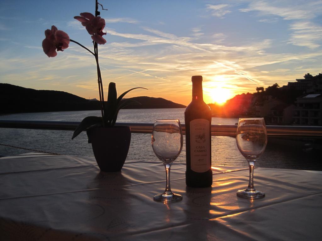 Villa Obad Guest House Неум Екстер'єр фото
